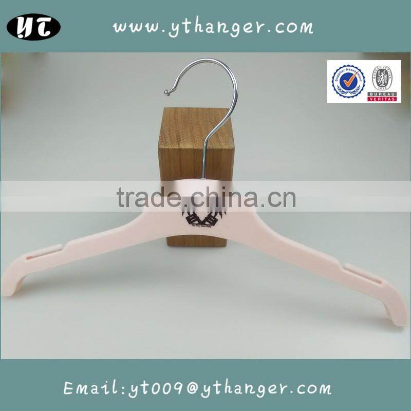 HA7008 cute flocked plastic hanger velvet baby dress coat hanger