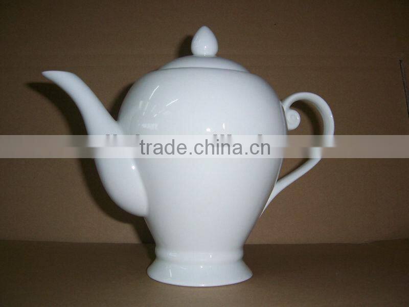 High quality porcelian tea pot