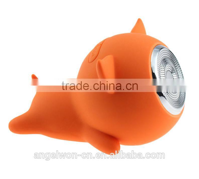 2015 mini cute piggy shape bluetooth waterproof speaker shockproof silicone speaker