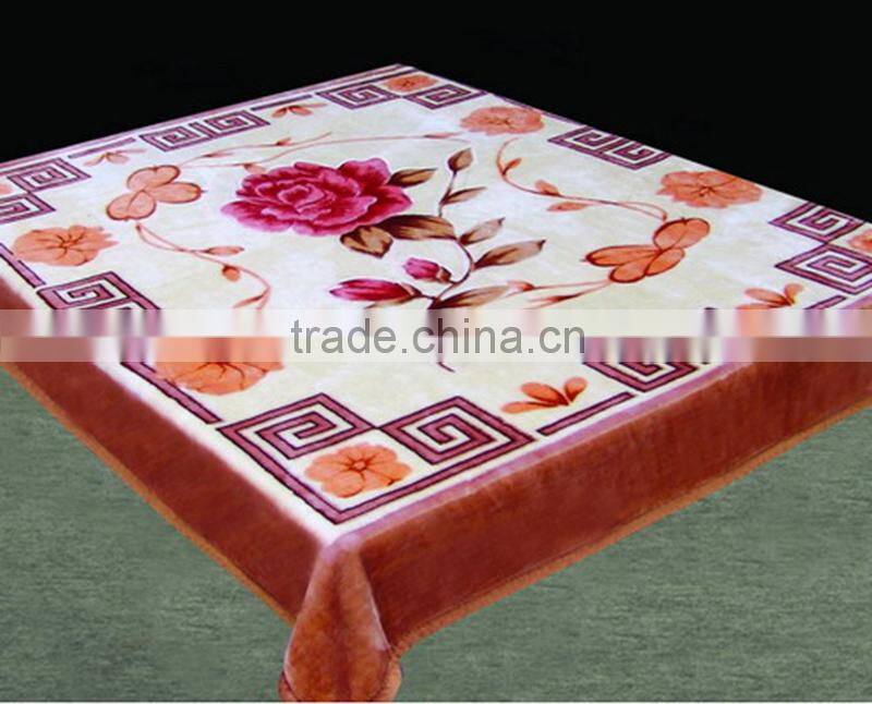 China Suppliers quilt blankets rebel wholesale bed cover china cuddly design blanket