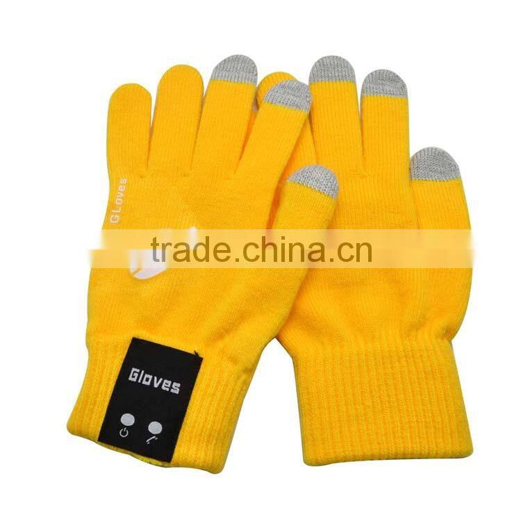 Christmas Gifts 2015 New Hot Selling Bluetooth Talking Glove with Microphone