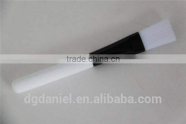 DANIWER synthetic hair makeup facial brush