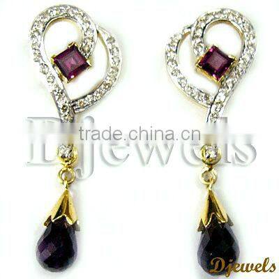 Diamond Gold Earrings, Ladies Diamond jewellery, Diamond Earrings