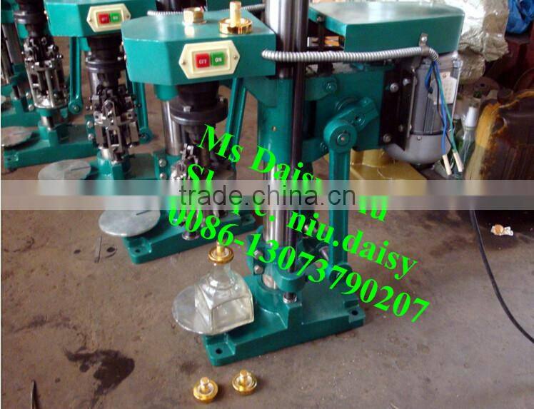 semi-automatic bottle capping machine/beverage bottle sealing machine/can bottle capping machine