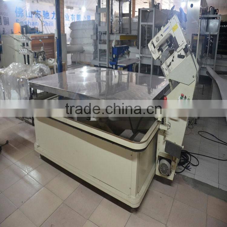 China Foshan NaiGu factory mattress tape edge sewing machine