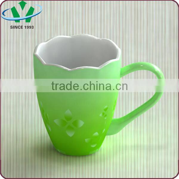 set of 5 cartoon design ceramic children dinner set with non-slip silicone base