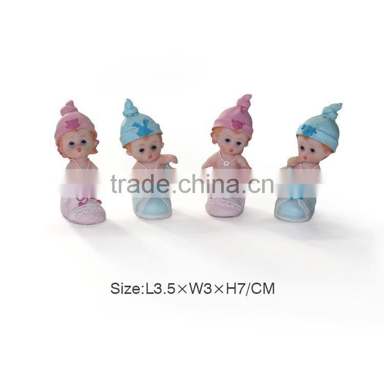 Polyresin Baby Sculpture With Chair Shoes Horse Photo Frame Leaf Holding Baby Figurine Resin Cute Baby Statue