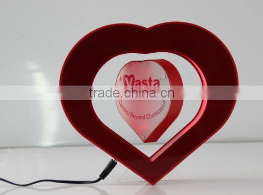 Maglev Rahmen With Heart Shape, Cool Magnetic Suspension Photo Frame with Heart Shape
