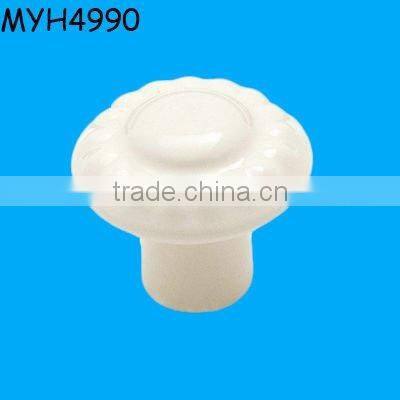 Designed bird shaped ceramic door knob