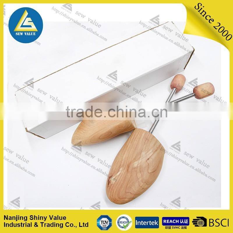 Widely used wooden type shoe tree made of lotus/schima/pine/cedar