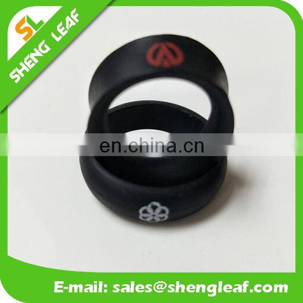 night lighting silicone finger rings silk priting custom logo
