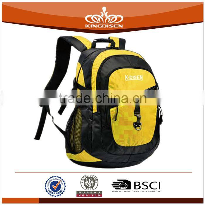 Waterproof and polyester sport bag for men