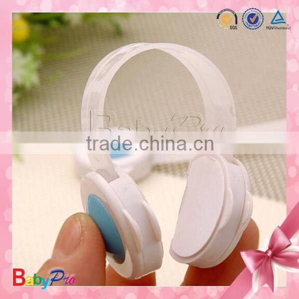 promotional hot sell products design for baby pink and blue color safety lock baby care safety lock