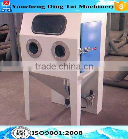 Portable sandblaster for sale/sand blasting cabinet