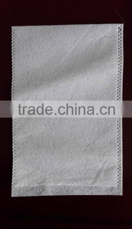 Disposible needle punched nonwovnen glove