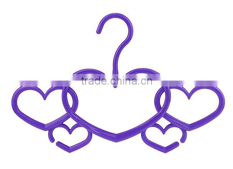 Colorful Heart Shaped Scarf Organizer, Plastic Scarf Holder