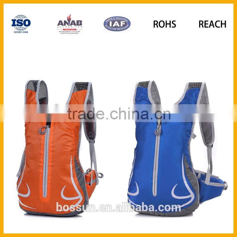 2016 Warmly Welcome Fantastic Waterproof Custom Hiking Backpack