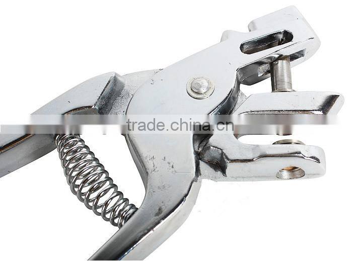 Zinc alloy puncher for pig