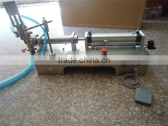 Large capacity semi automatic 1-5L bottle oil filling machine