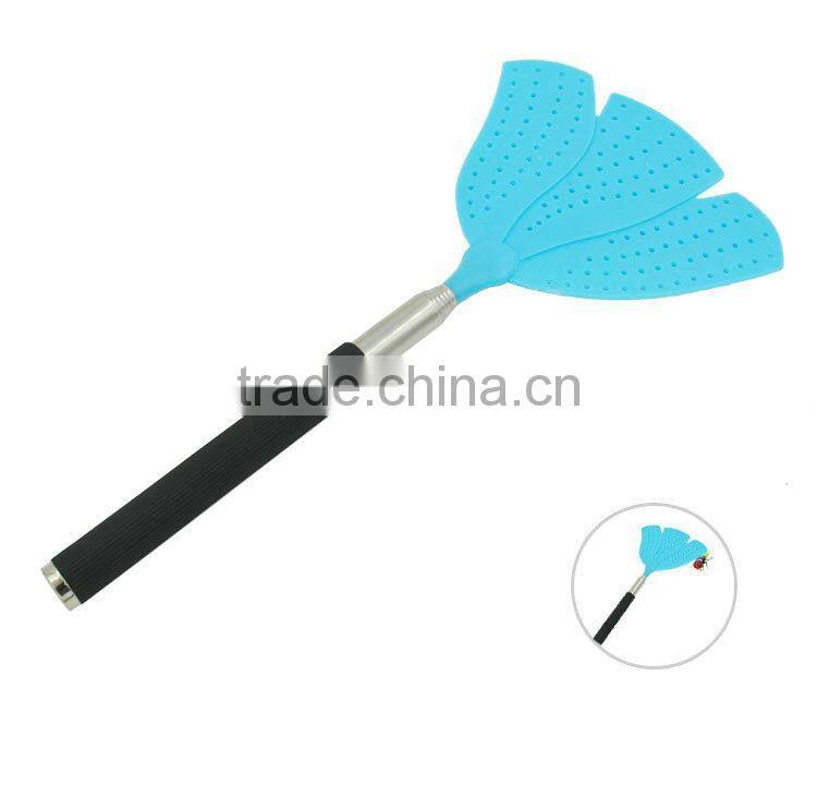 Extendable fly swatter