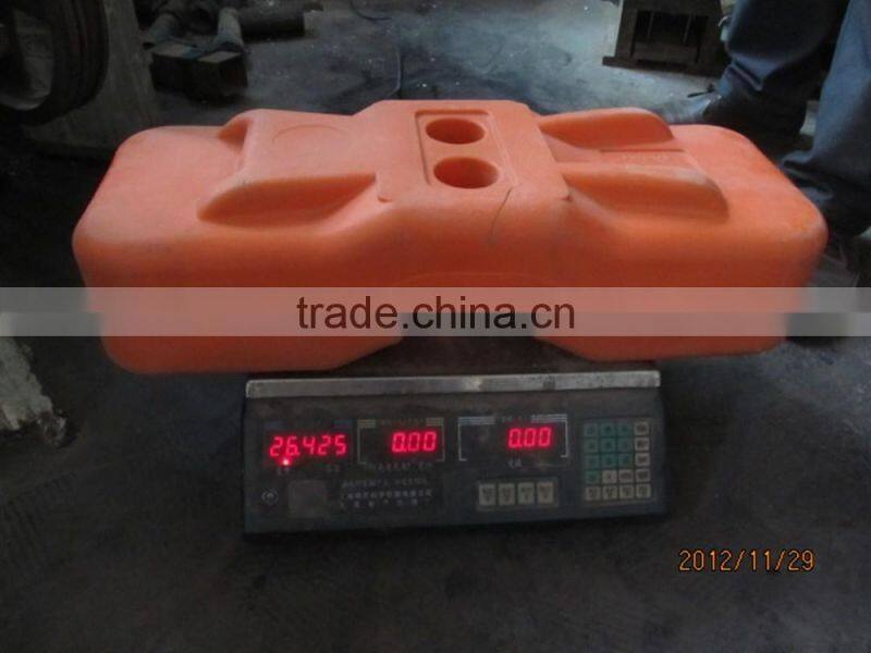 2016 the best selling Orange HDPE outdoor fencing feet/foot/base