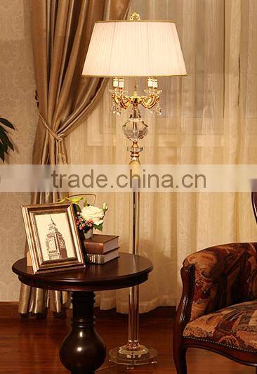 Luxury clear crystal lamp body golden color four candles table lamp