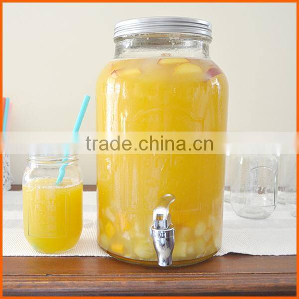 New design big clear glass jar for beverage