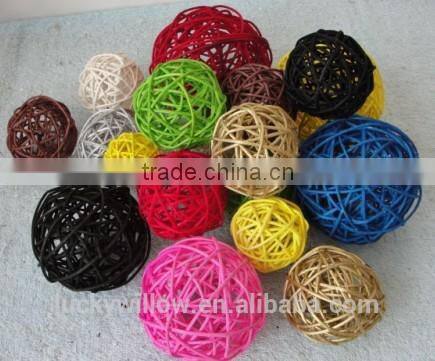 Woven decorative Wicker Balls