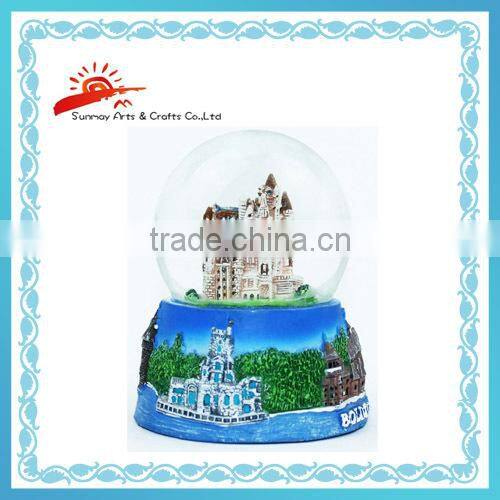 wedding party use & gifts custom made polyresin wedding snow globe