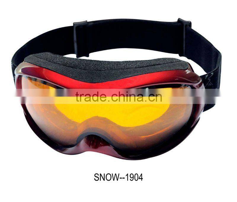 snow,colorful ski goggles,colorful snow boarding goggles