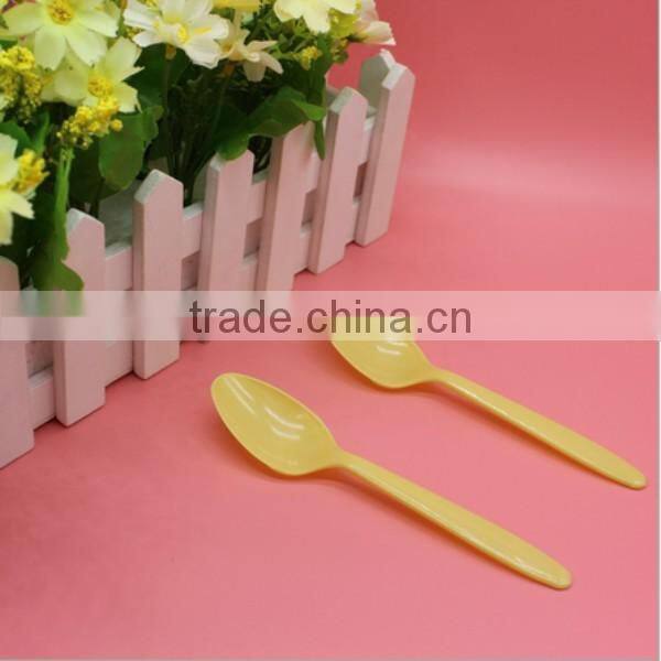 food grade yellow disposable plastic spoons,custom wholesale disposable plastic spoons supplier in CHINA,custom plastic spoons