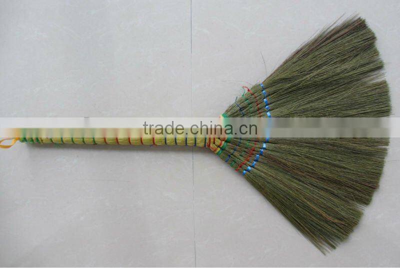 Natural Chinese Silvergrass wooden broom