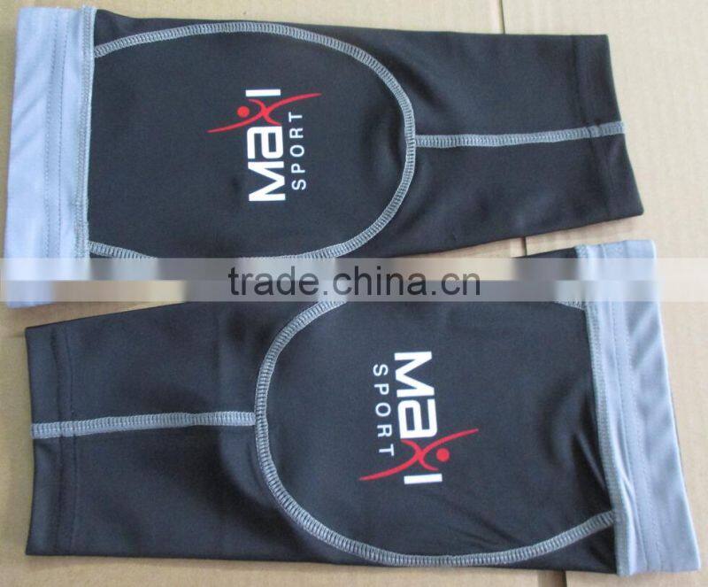 Kroad Compression Calf/Leg Sleeves with OEM, Silicon Gripper on Top, Flat Lock Stitching Seam