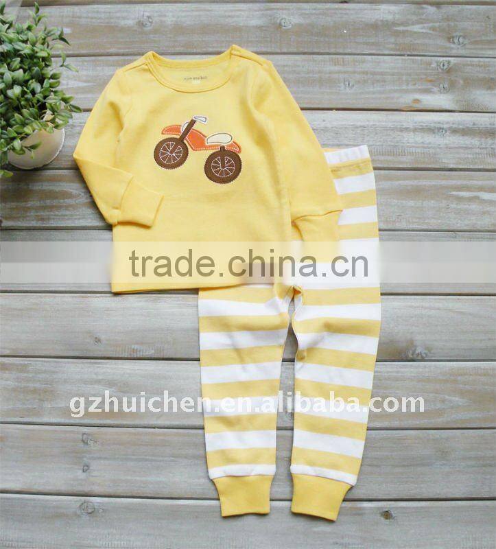 2011 autumn baby clothing set 100% cotton embroider pajama