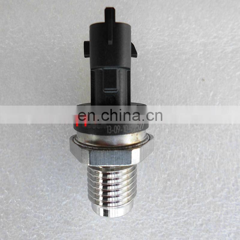 Common Rail Fuel Pressure Sensor 0281006053 with High quality