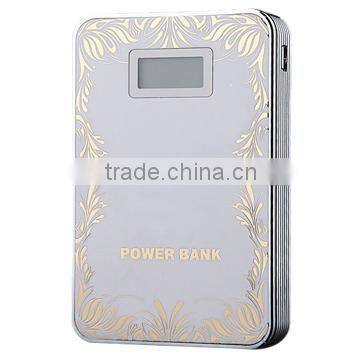 Portable Dual usb ports Power banks manufacturer 8000mAh Quick Charge Metal Power Banks with Lcd Screen