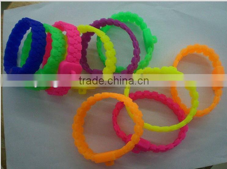 Wholesale custom silicone bracelet