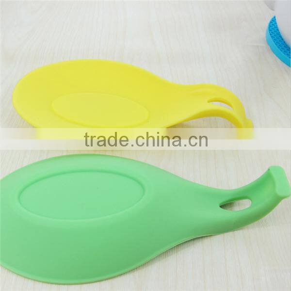 Hot selling silicone spoon ladle holder