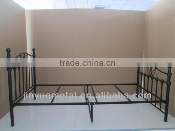 modern fashion queen size iron bed