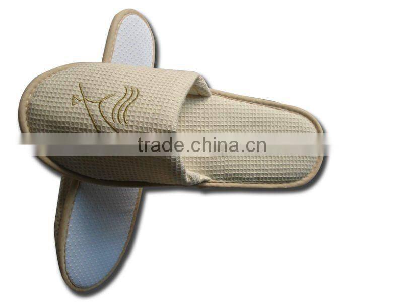 luxury waffle closed toe hotel slipper