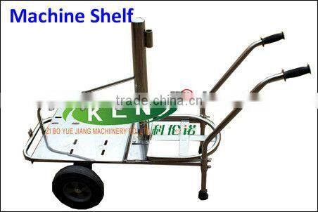 milking machine working with vacuum pump