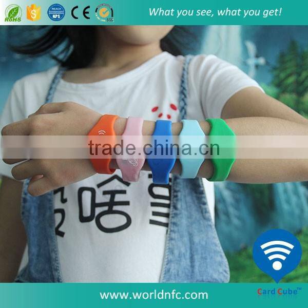 NFC Type NTAG213 Smart Silicon Waterproof Wristband