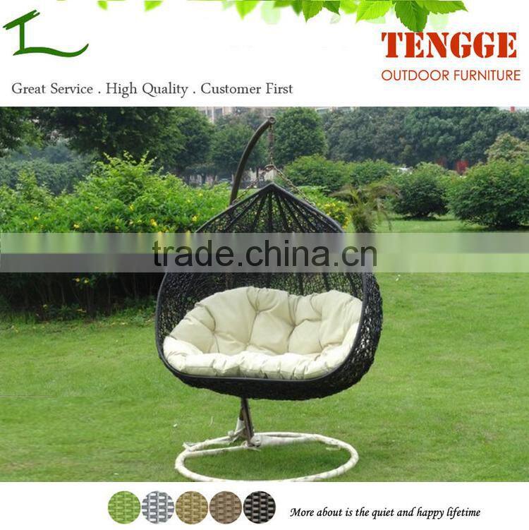 Water drop shape white synthetic rattan outdoor lover seat swing chair