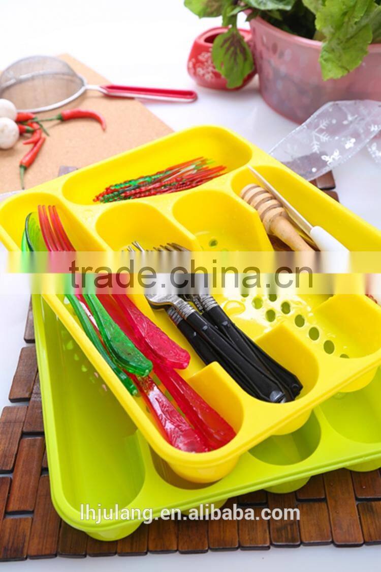 2017 Wholesale plastic cutlery tray / plastic cutlery tray