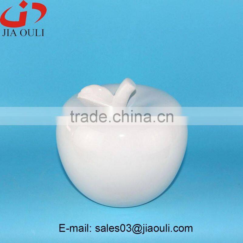 Hot sales home decoration glazed white ceramic apple figure