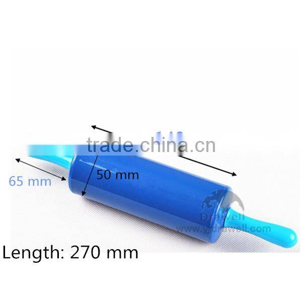 RP-2690 Plastic rolling pin with cutter