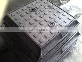 Manhole cover double seal