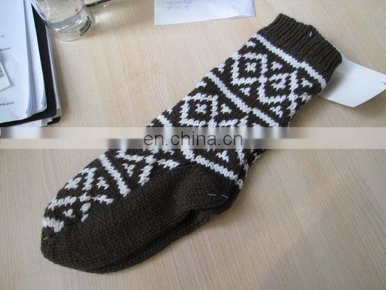 2015 Custom Fashion 100% cotton thin socks Professional Factory
