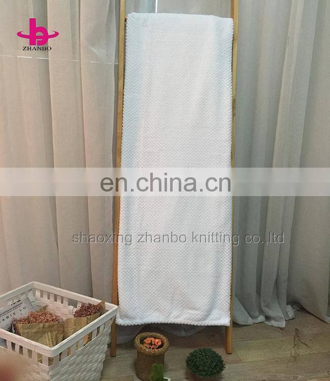 2018 Colorful pineapple print jacquard coral fleece blanket