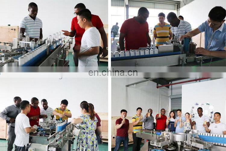 Square bottle wet glue labeling machine for juice wine beer filling bottling line